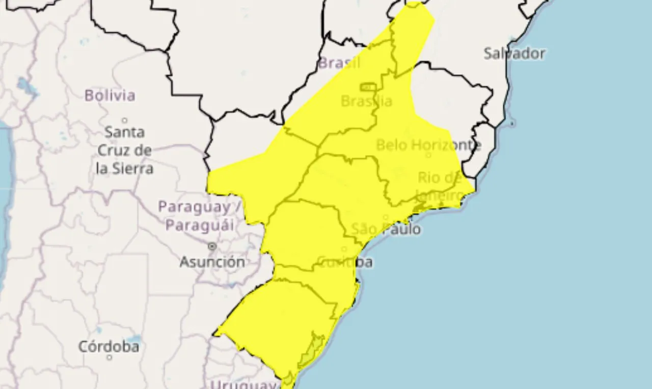 o mapa mostra &agrave;s &aacute;reas em alerta para chuva intensa